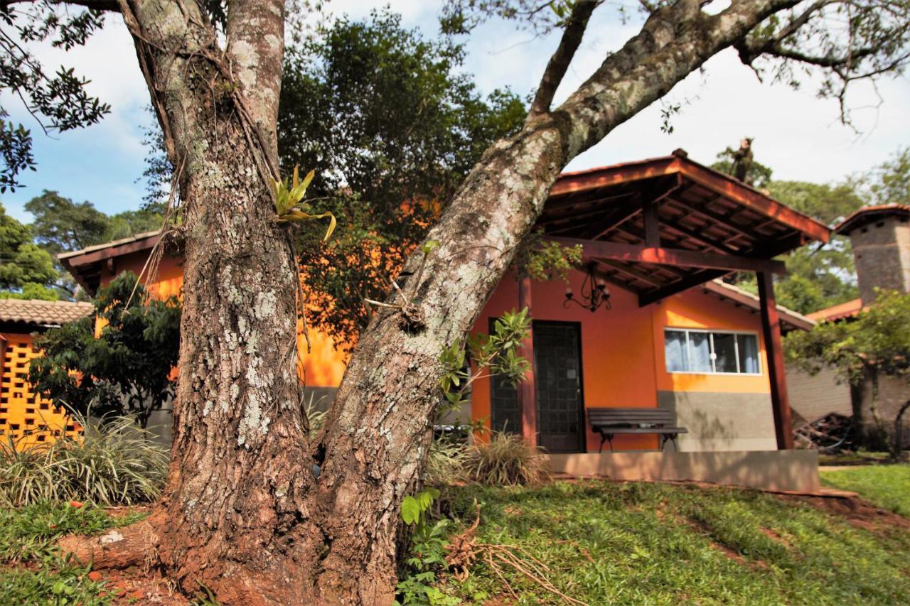 Chale Bosque Do Barreiro Villa Araxá Eksteriør bilde