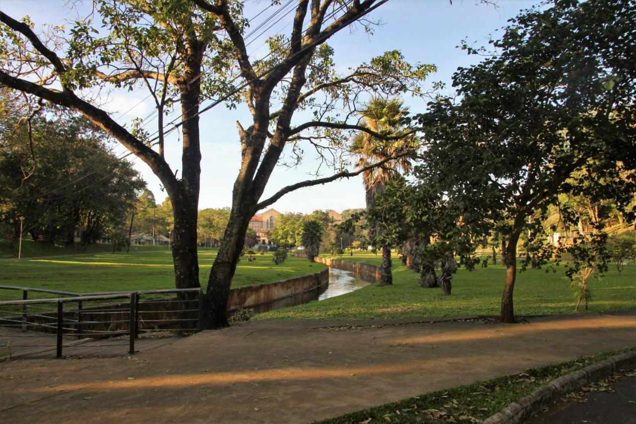Chale Bosque Do Barreiro Villa Araxá Eksteriør bilde